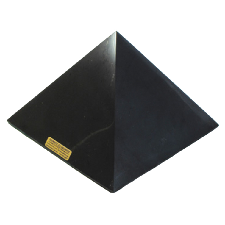 Shungite-Pyramid